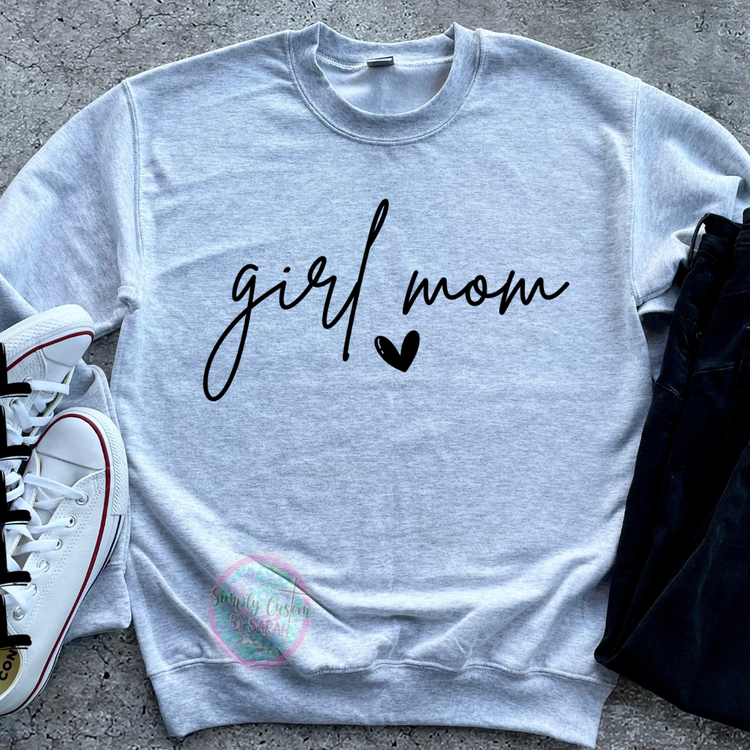 Girl Mom with heart *NEW*