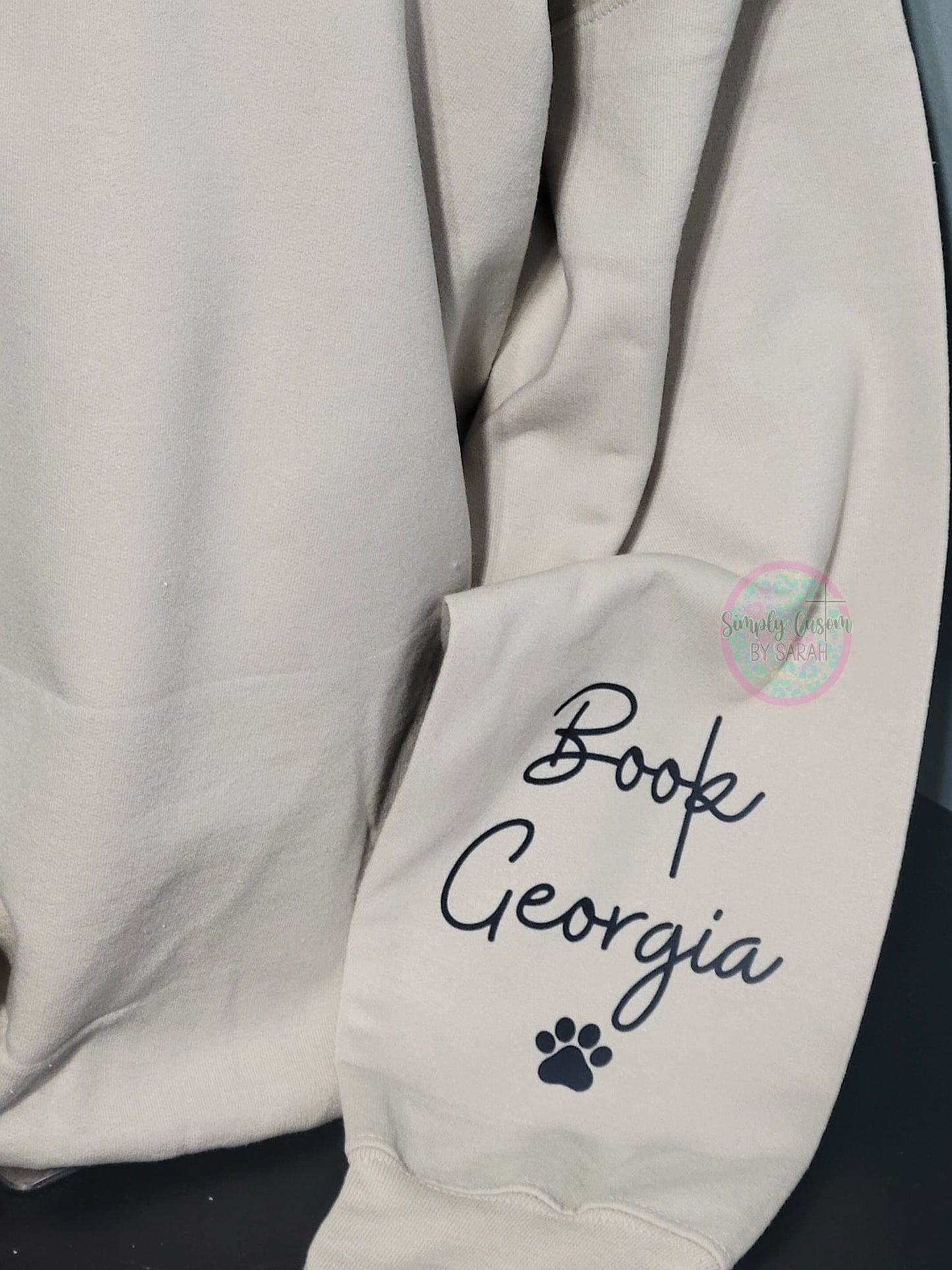 CUSTOM Dog Mom with Names on the Sleeves *NEW!*